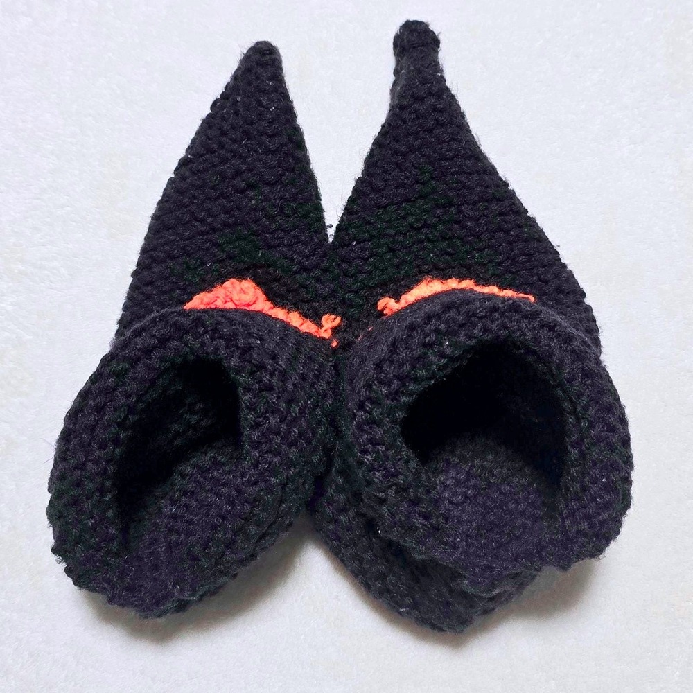 Hand Knit Black Footie Slippers Booties Teen Adult Cozy Warm House Shoes 1980s
